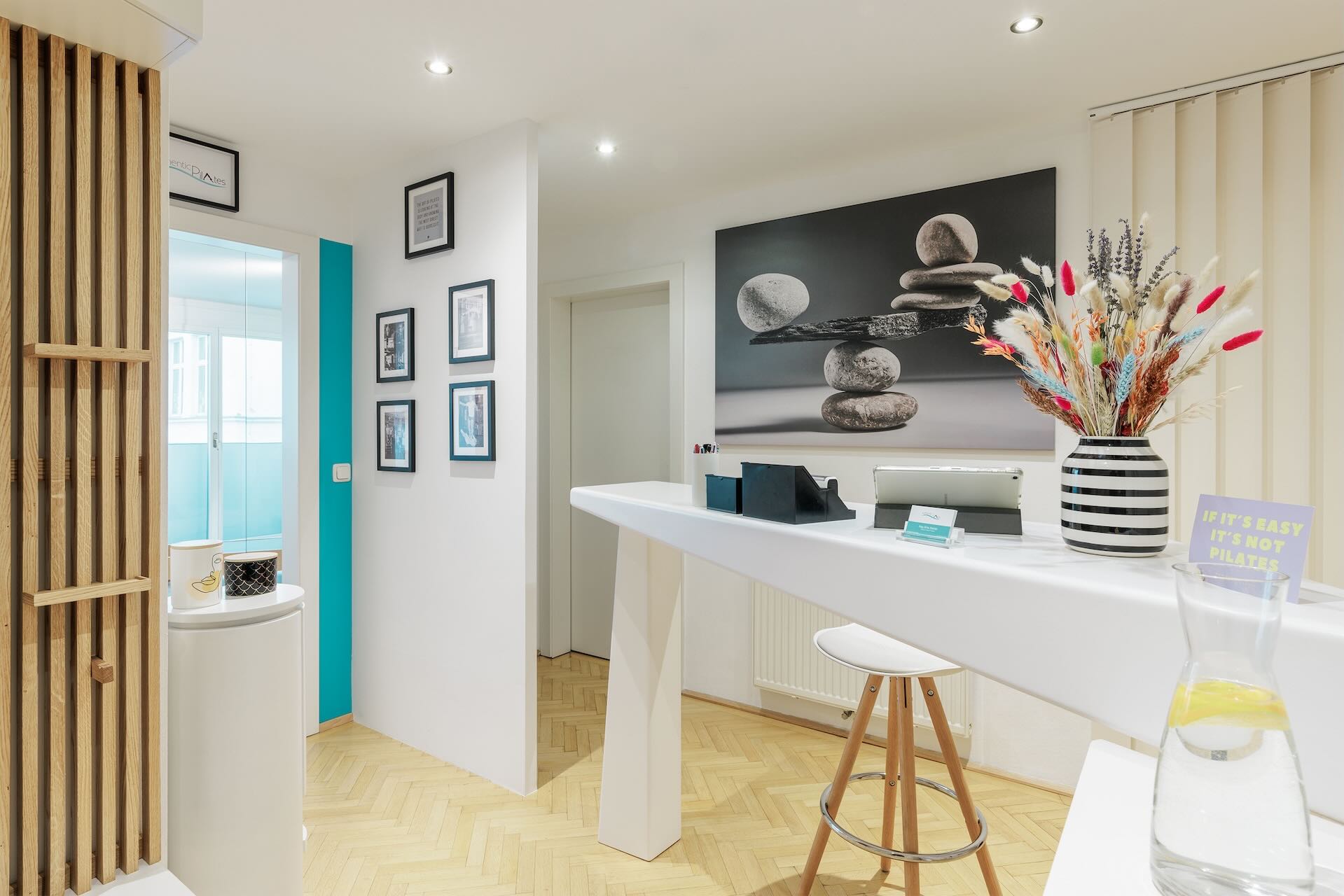 authentic Pilates Wien Empfang